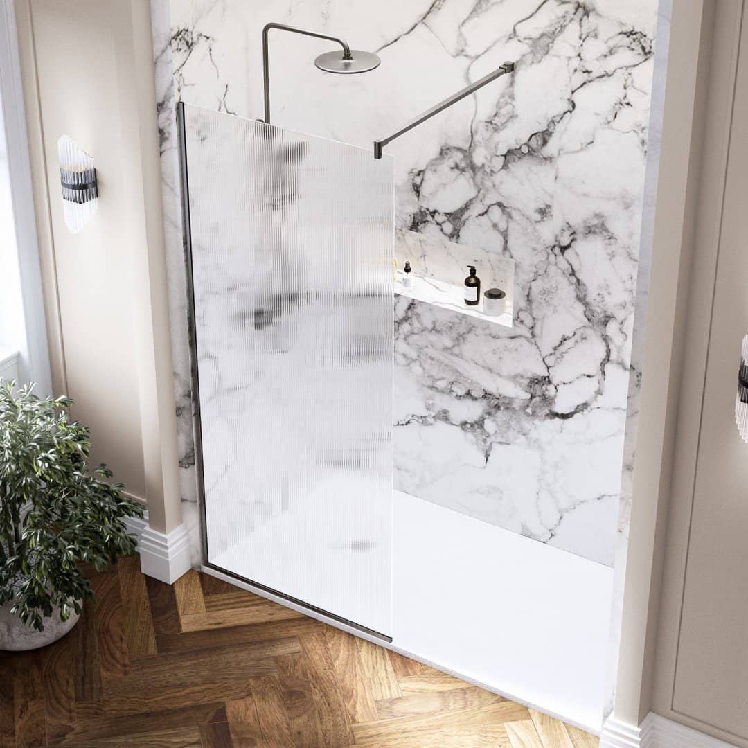 i8-Fluted-glass-gunmetal-wetroom-